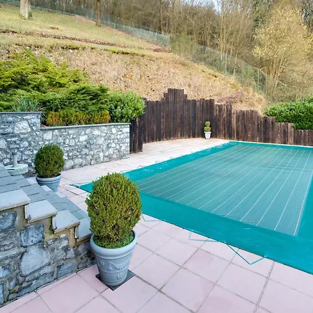 Luxury Pool In 펜션