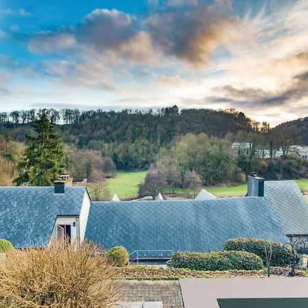 Luxury Pool In Sosoye